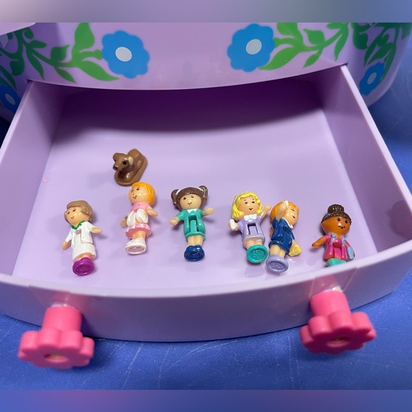 Vintage Polly Pocket Bluebird 1991 Pullout Playhouse Jewelry Box 6 dolls & dog! - Picture 10 of 10